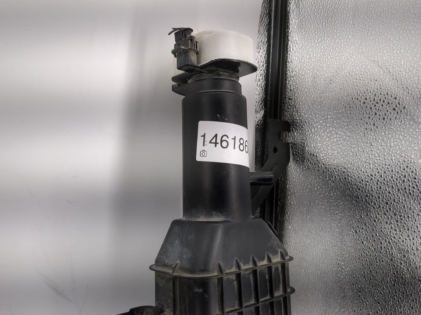2017 Dodge Caravan Fuel Vapor Charcoal Canister 1461868 - Oemusedautoparts1.com