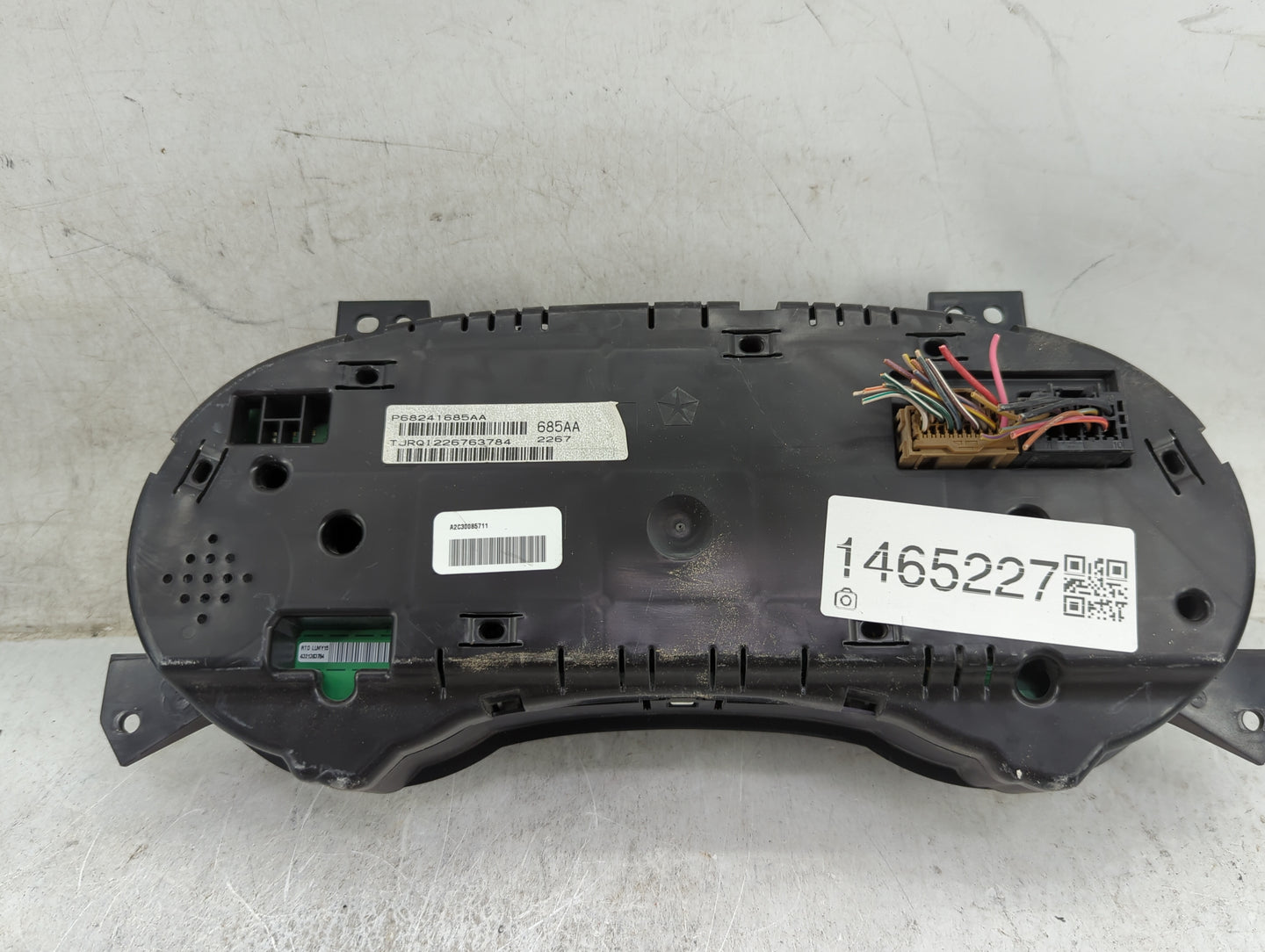 2017 Dodge Caravan Instrument Cluster Speedometer Gauges P/N:P68241685AA Miles: Fits Fits 2015 2016 2018 OEM Used Auto Parts