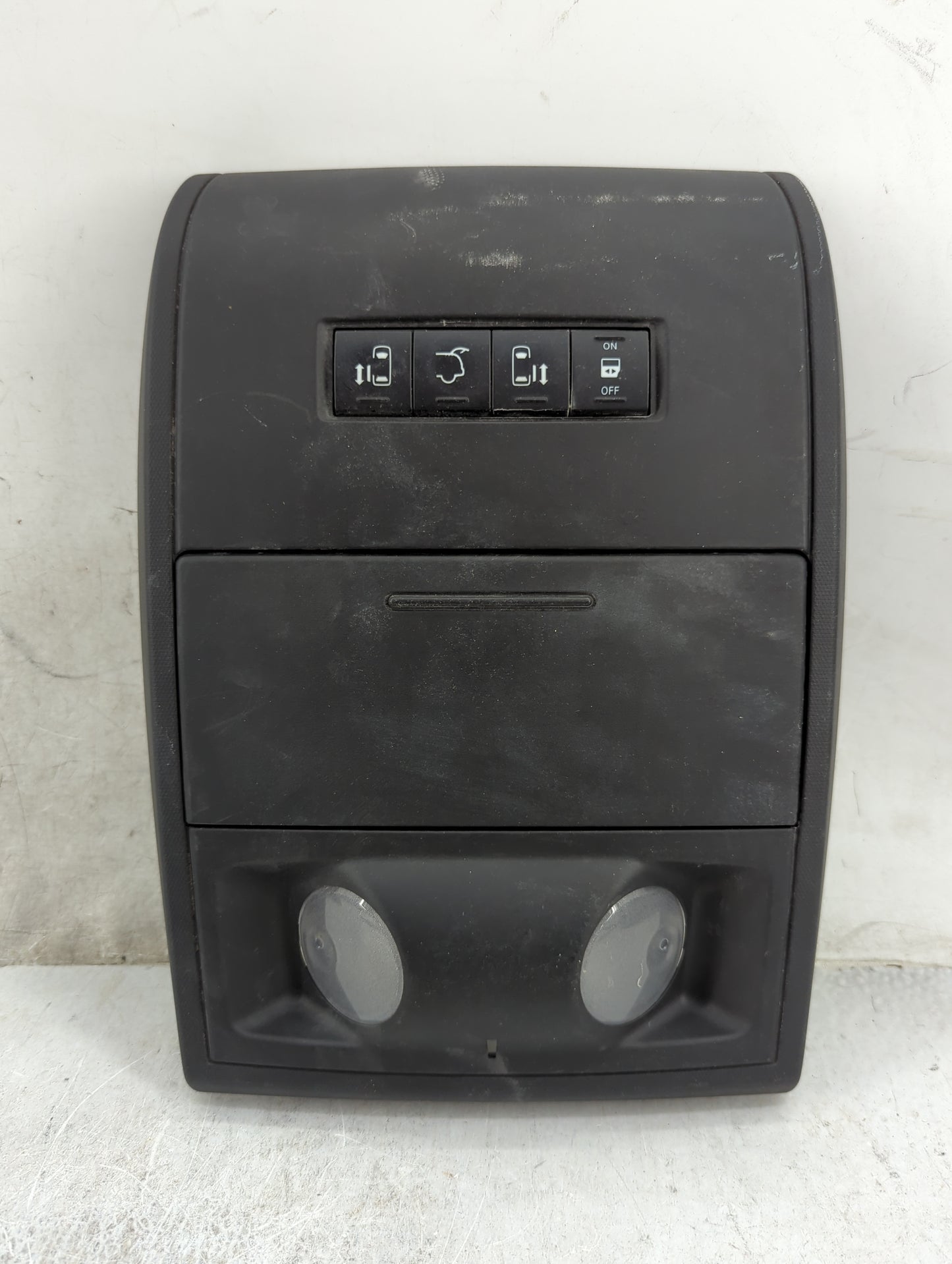 2017 Dodge Caravan Overhead Roof Console 1465775 - Oemusedautoparts1.com