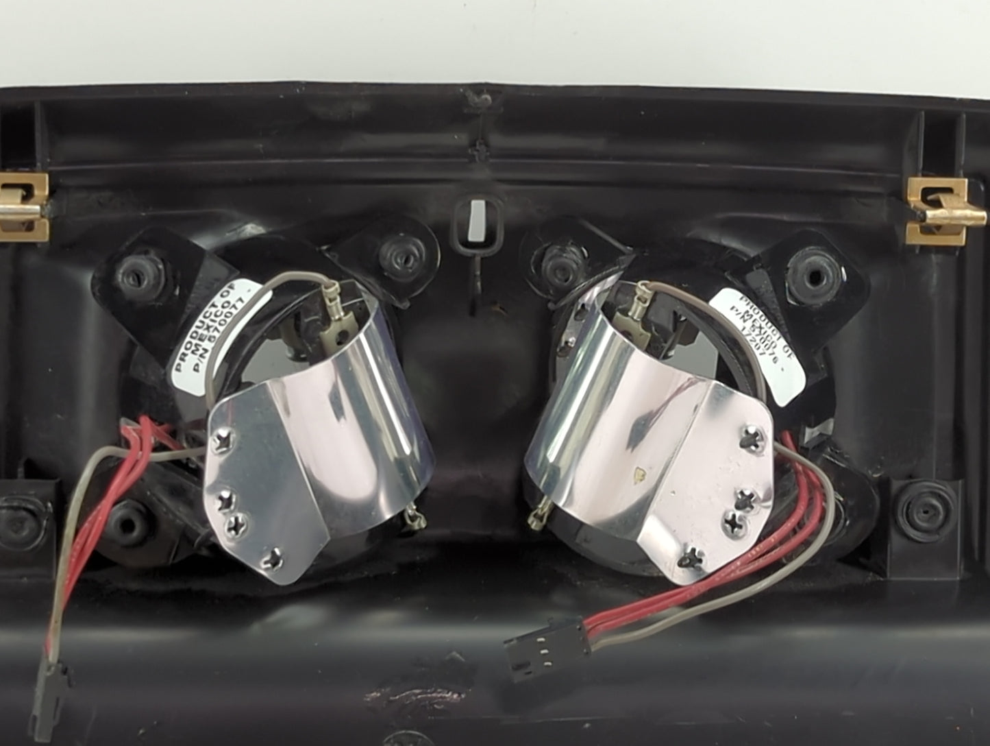 2017 Dodge Caravan Overhead Roof Console 1465775 - Oemusedautoparts1.com