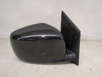 2017 Dodge Caravan Passenger Side View Mirror - Right Door Mirror OEM Used - Oemusedautoparts1.com