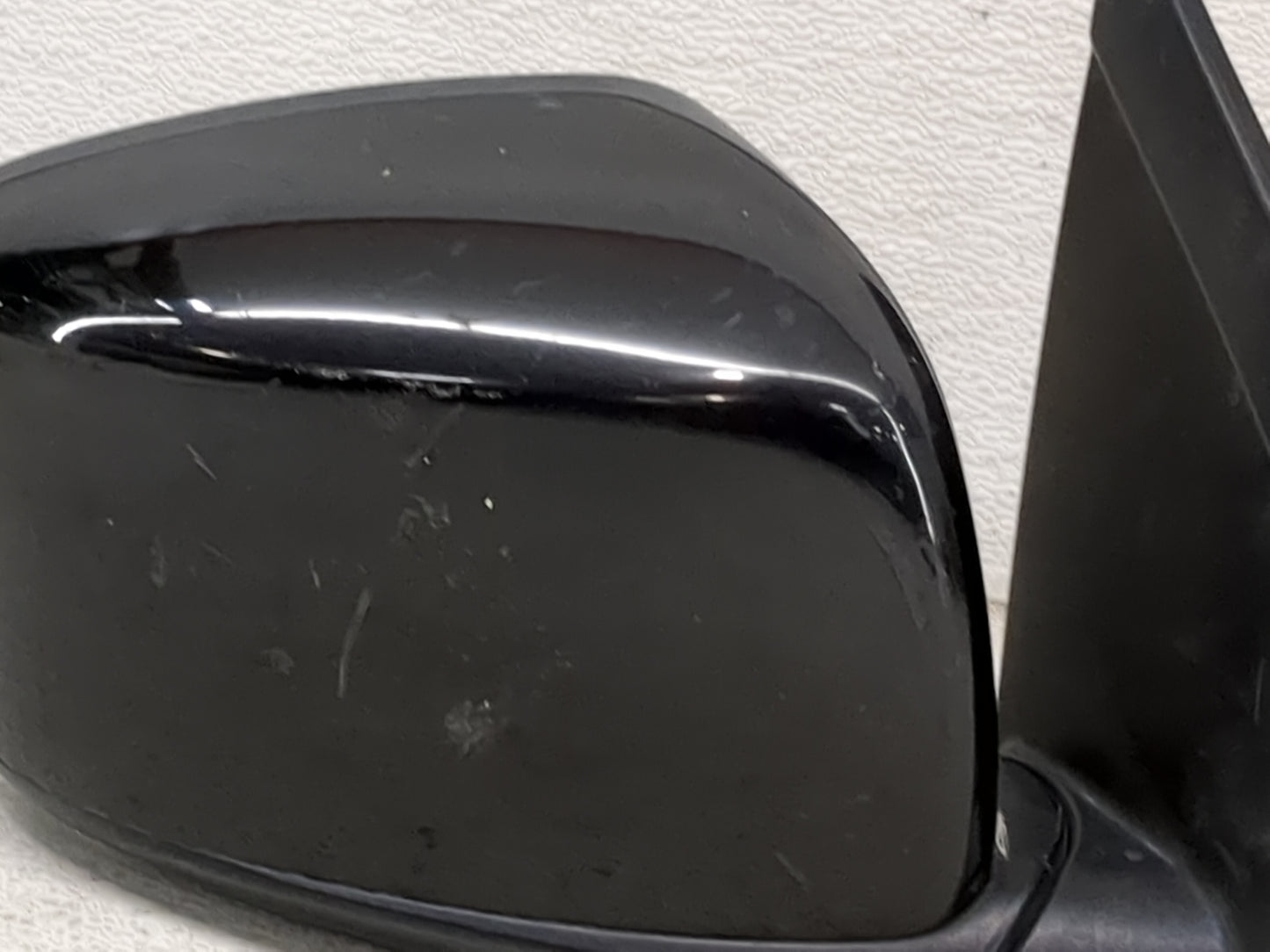 2017 Dodge Caravan Passenger Side View Mirror - Right Door Mirror OEM Used - Oemusedautoparts1.com