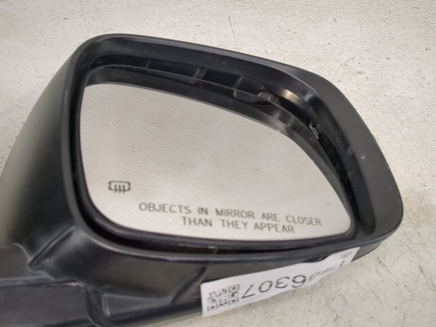 2017 Dodge Caravan Passenger Side View Mirror - Right Door Mirror OEM Used - Oemusedautoparts1.com