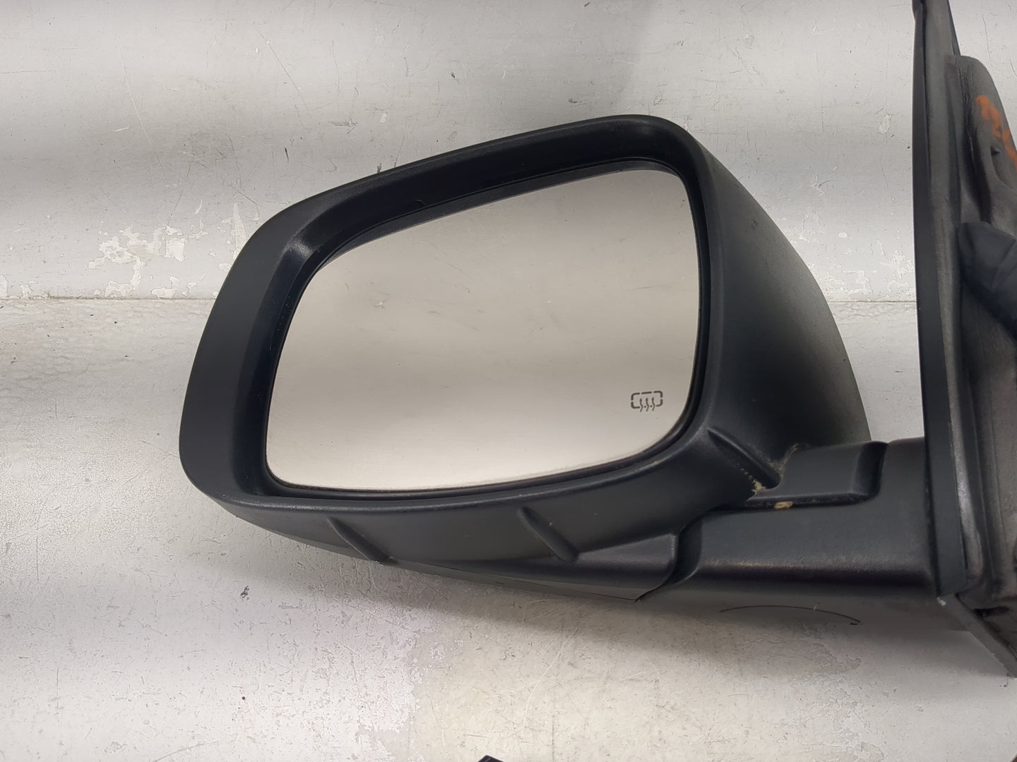 2017 Dodge Caravan Driver Side View Mirror - Left Door Mirror OEM Used - Oemusedautoparts1.com