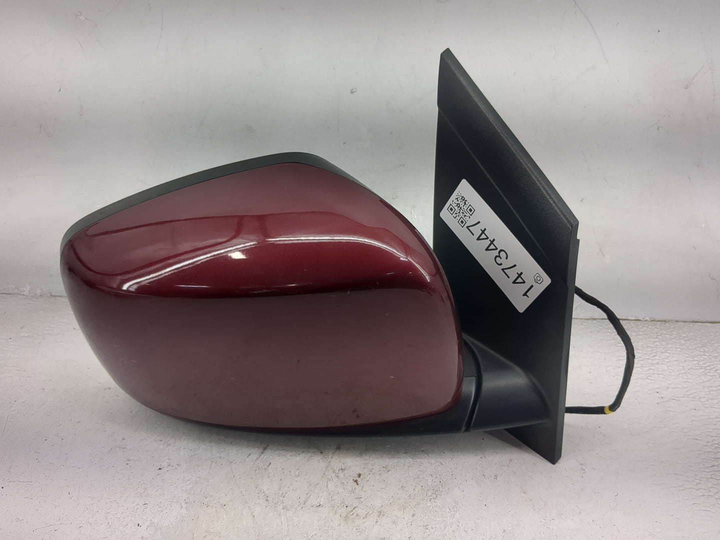 2017 Dodge Caravan Passenger Side View Mirror - Right Door Mirror OEM Used - Oemusedautoparts1.com