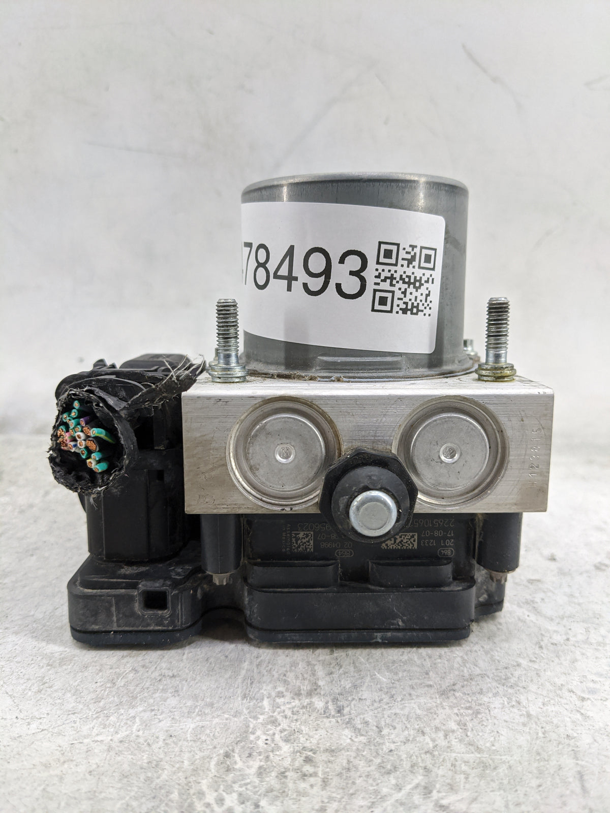 2017 Dodge Caravan Anti-Lock Brake ABS Pump Module Actuator OEM P/N:P68183803AD TYA219724998 Fits Fits 2015 2016 2018 2019 2