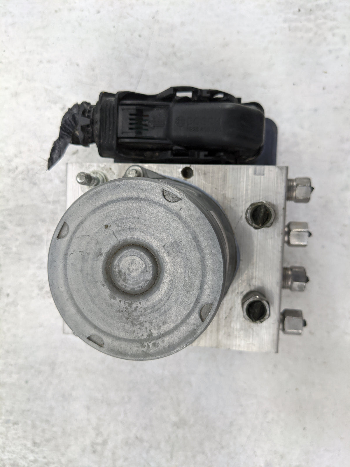 2017 Dodge Caravan Anti-Lock Brake ABS Pump Module Actuator OEM P/N:P68183803AD TYA219724998 Fits Fits 2015 2016 2018 2019 2