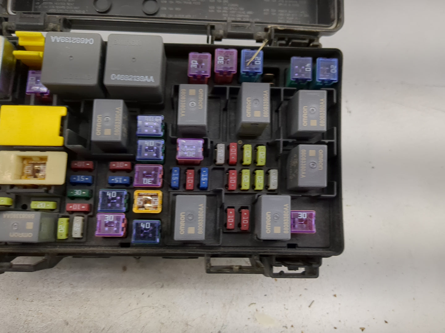 2017 Dodge Caravan Fusebox Fuse Box Relay Module Tipm - Oemusedautoparts1.com