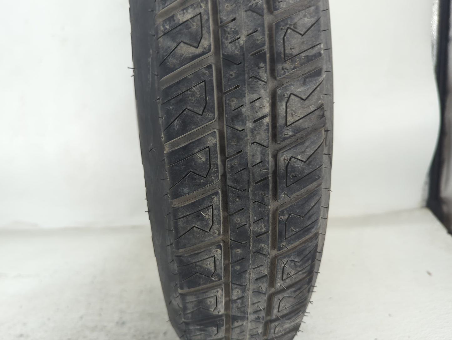 Dodge Caravan Spare Donut Tire Wheel Rim Oem 1486928 - Oemusedautoparts1.com