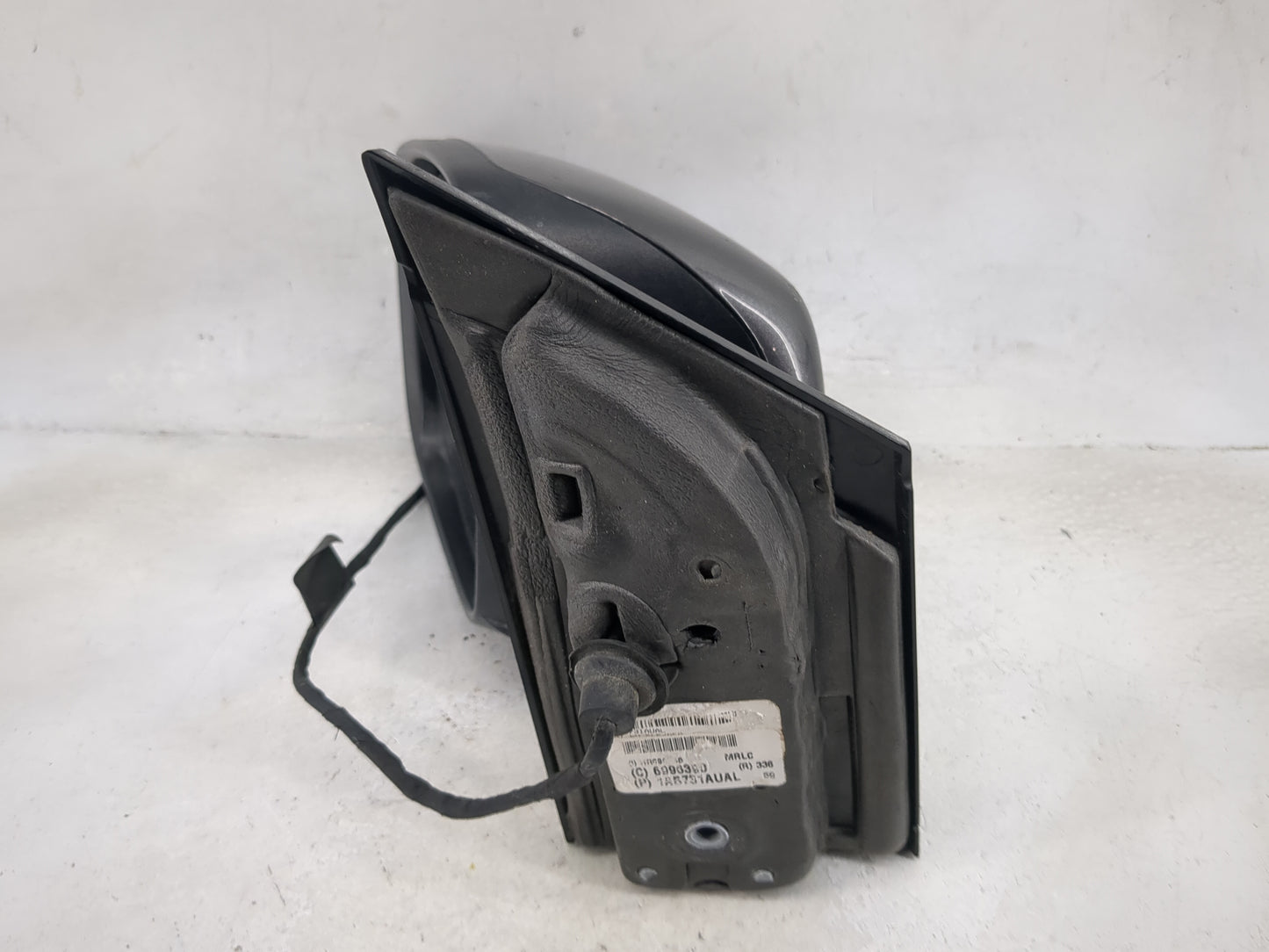 2017 Dodge Caravan Passenger Side View Mirror - Right Door Mirror OEM Used - Oemusedautoparts1.com