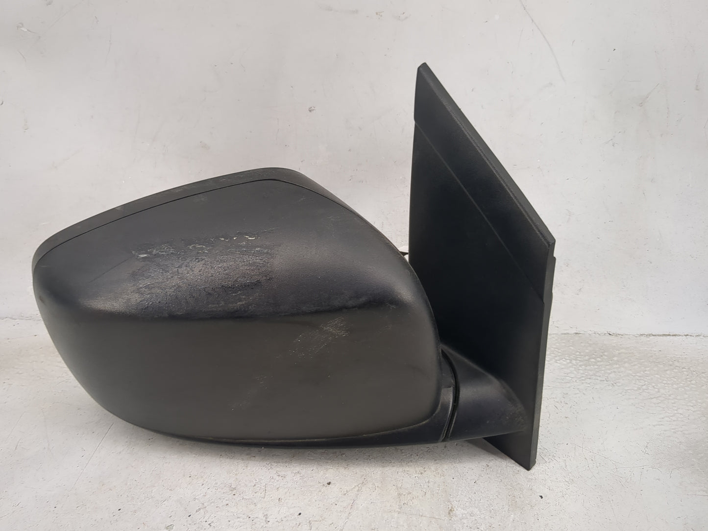 2017 Dodge Caravan Passenger Side View Mirror - Right Door Mirror OEM Used - Oemusedautoparts1.com