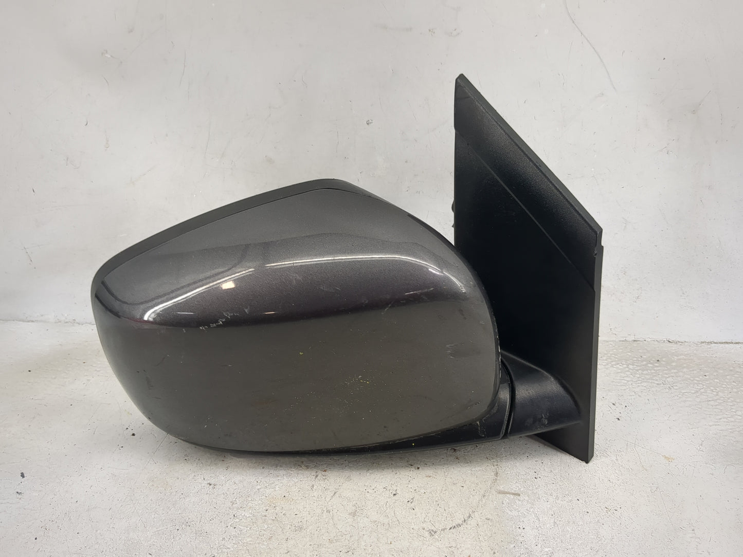 2017 Dodge Caravan Passenger Side View Mirror - Right Door Mirror OEM Used - Oemusedautoparts1.com