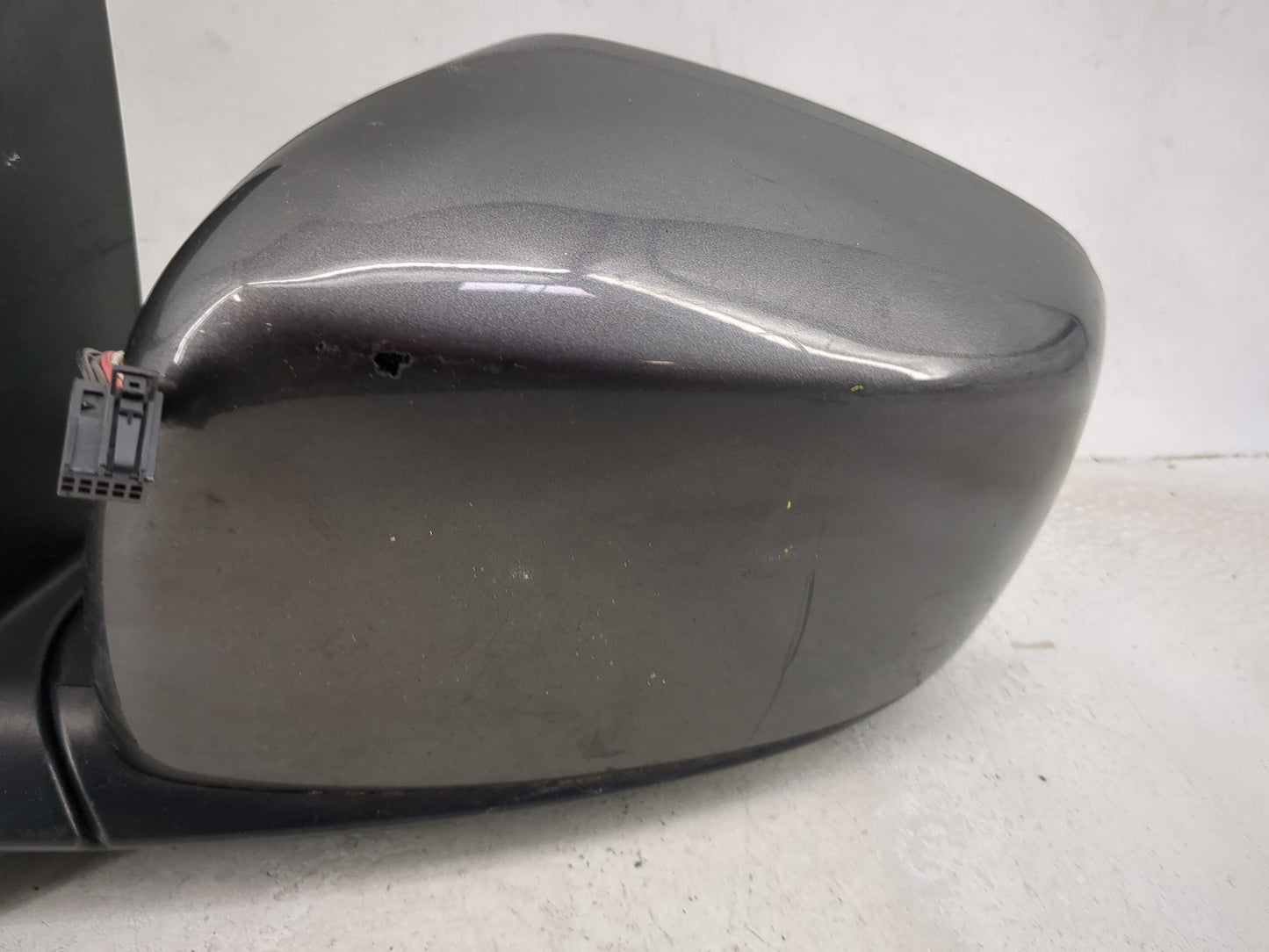2017 Dodge Caravan Driver Side View Mirror - Left Door Mirror OEM Used - Oemusedautoparts1.com