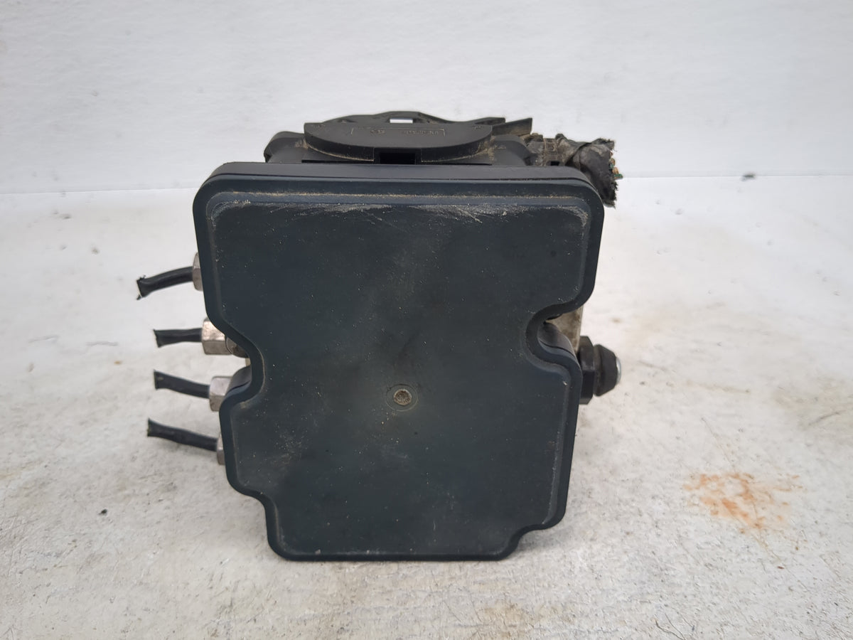 2017 Dodge Caravan Anti-Lock Brake ABS Pump Module Actuator OEM P/N:P68183803AC 68183803AC Fits Fits 2015 2016 2018 2019 202