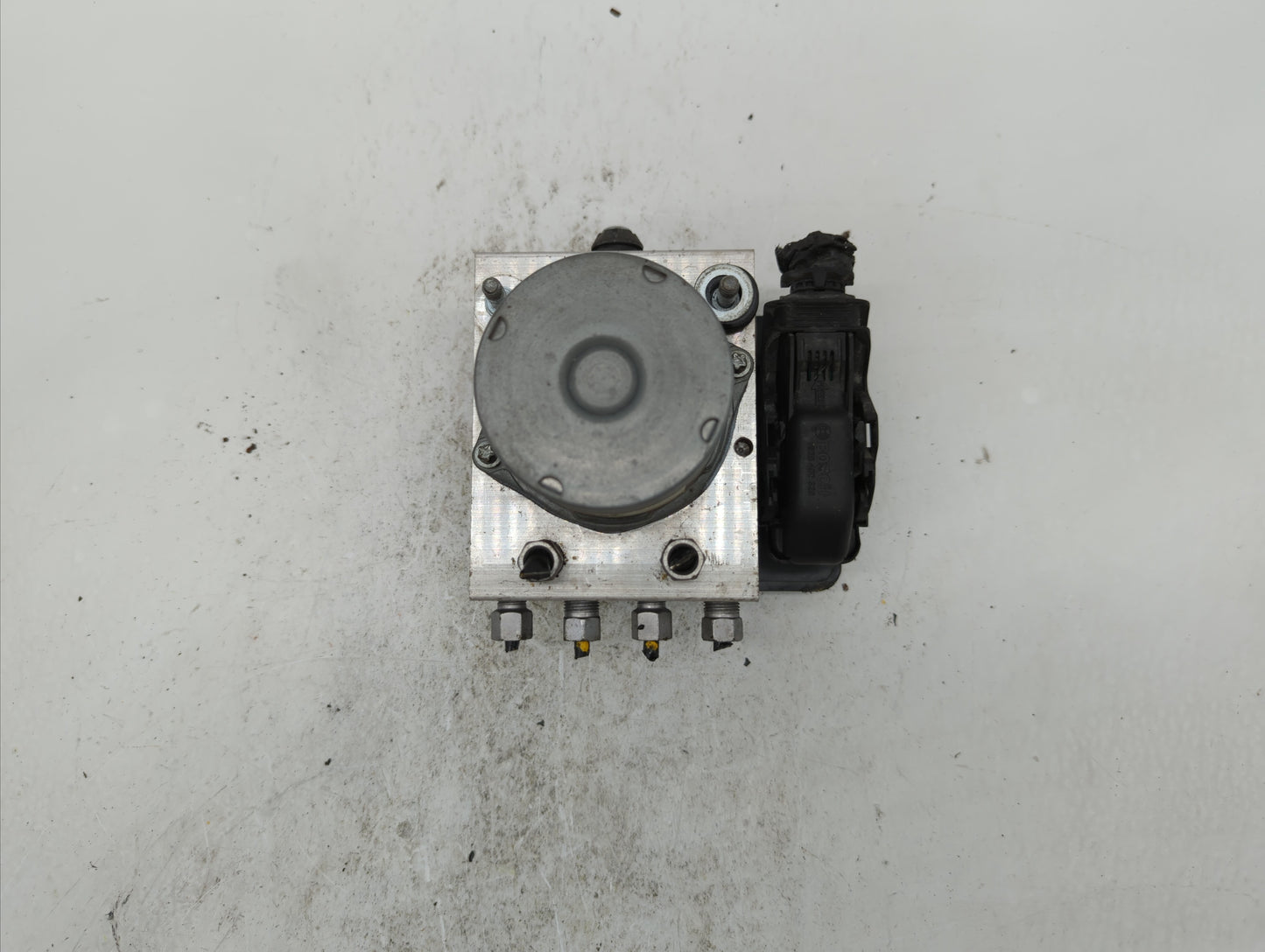 2017 Dodge Caravan ABS Pump Control Module Replacement P/N:68183803AC P68183803AC, 68443867AA Fits Fits 2015 2016 2018 OEM U