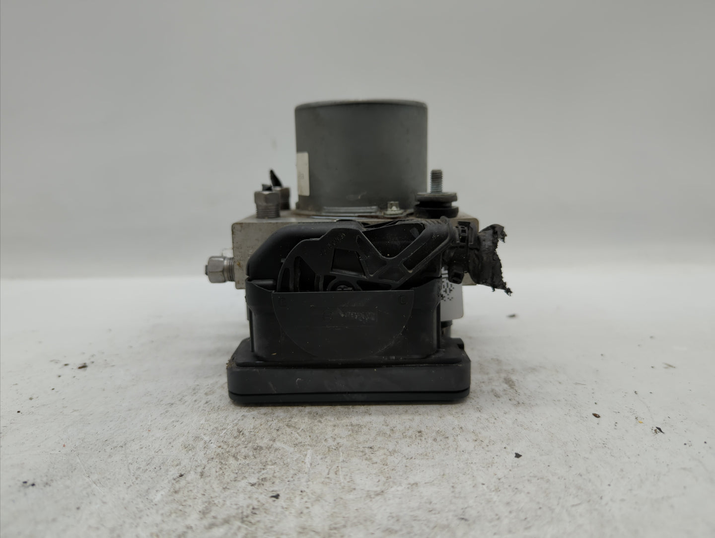 2017 Dodge Caravan ABS Pump Control Module Replacement P/N:68183803AC P68183803AC, 68443867AA Fits Fits 2015 2016 2018 OEM U