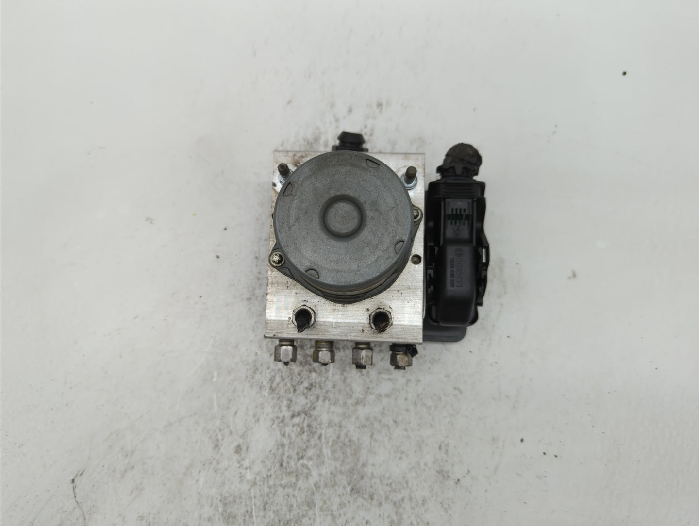 2017 Dodge Caravan ABS Pump Control Module Replacement P/N:68183803AC P68183803AC, 68443867AA Fits Fits 2015 2016 2018 OEM U