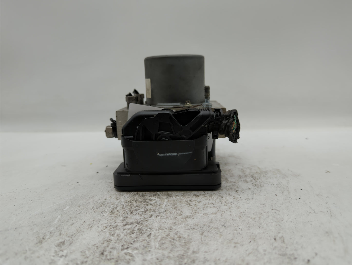 2017 Dodge Caravan ABS Pump Control Module Replacement P/N:68183803AC P68183803AC, 68443867AA Fits Fits 2015 2016 2018 OEM U