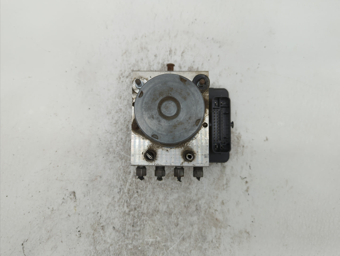 2017 Dodge Caravan ABS Pump Control Module Replacement P/N:68183803AC P68183803AC, 68443867AA Fits Fits 2015 2016 2018 OEM U