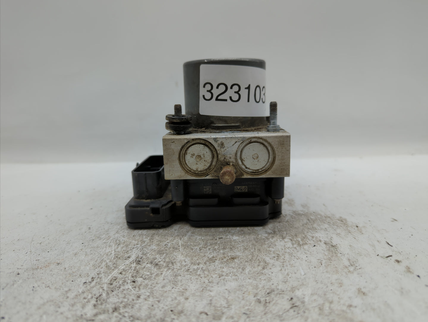 2017 Dodge Caravan ABS Pump Control Module Replacement P/N:68183803AC P68183803AC, 68443867AA Fits Fits 2015 2016 2018 OEM U