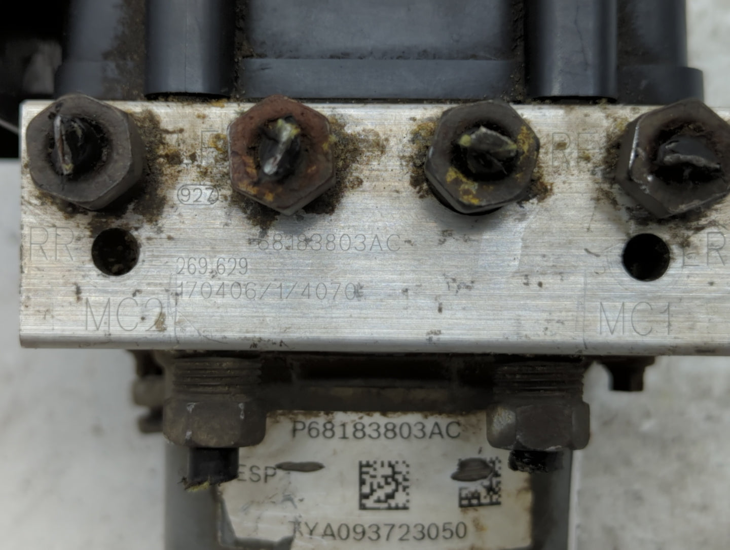 2017 Dodge Caravan ABS Pump Control Module Replacement P/N:68183803AC P68183803AC, 68443867AA Fits Fits 2015 2016 2018 OEM U