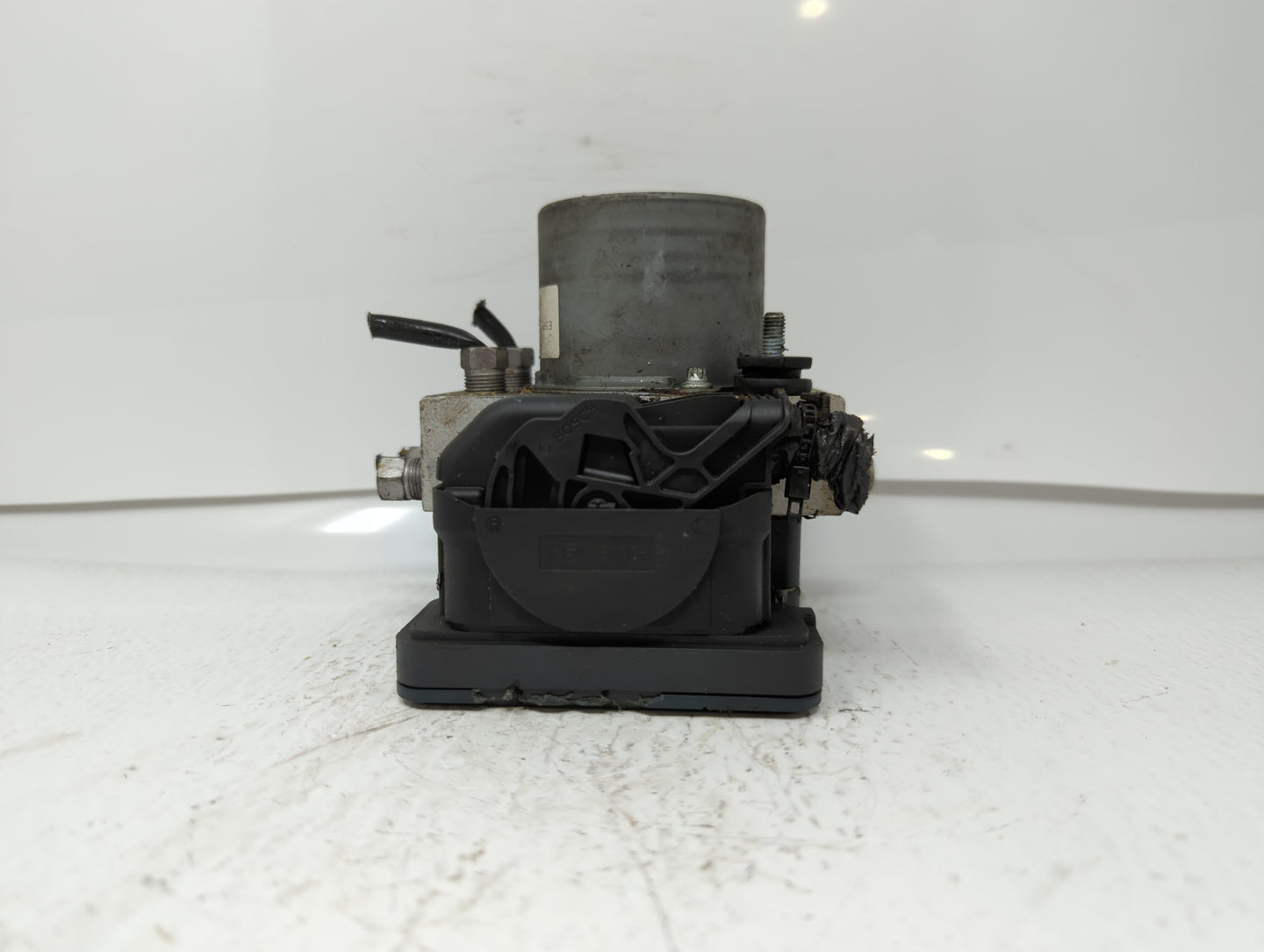 2017 Dodge Caravan ABS Pump Control Module Replacement P/N:68183803AC P68183803AC, 68443867AA Fits Fits 2015 2016 2018 OEM U