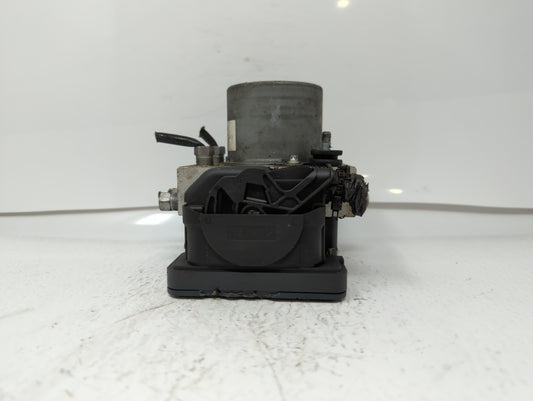 2017 Dodge Caravan ABS Pump Control Module Replacement P/N:68183803AC P68183803AC, 68443867AA Fits Fits 2015 2016 2018 OEM Used Auto Parts