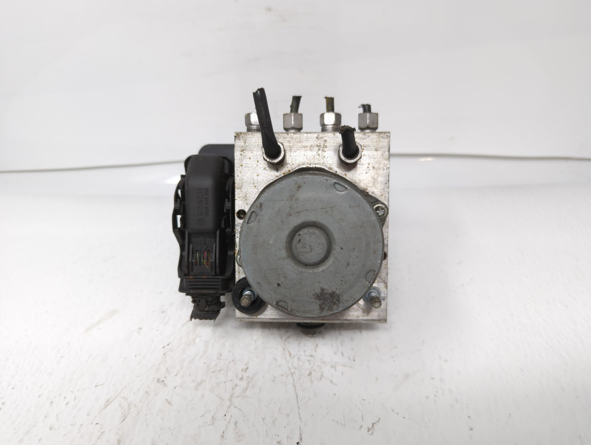 2017 Dodge Caravan Anti-Lock Brake ABS Pump Module Actuator OEM P/N:68183803AC P68183803AC Fits Fits 2015 2016 2018 2019 202