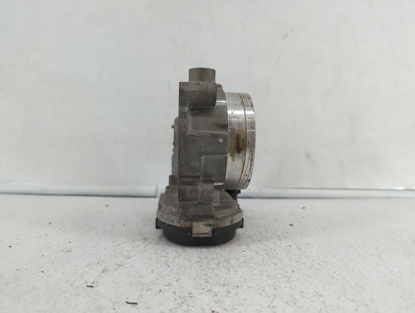 2017 Dodge Caravan Throttle Body P/N:05184349AC 05184349AE, 05184349AF Fits Fits 2011 2012 2013 2014 2015 2016 2018 2019 OEM
