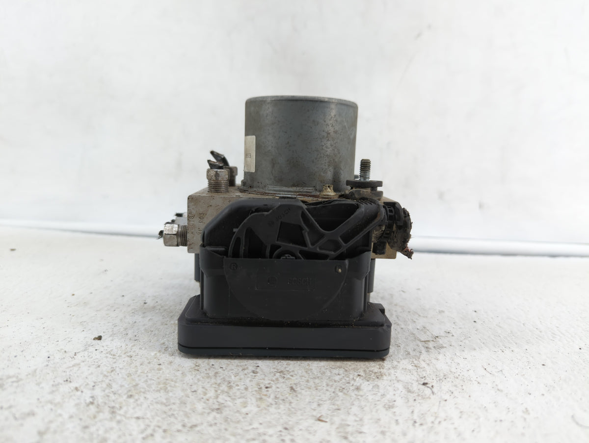 2017 Dodge Caravan Anti-Lock Brake ABS Pump Module Actuator OEM P/N:68183803AC 68443867AA Fits Fits 2015 2016 2018 2019 2020