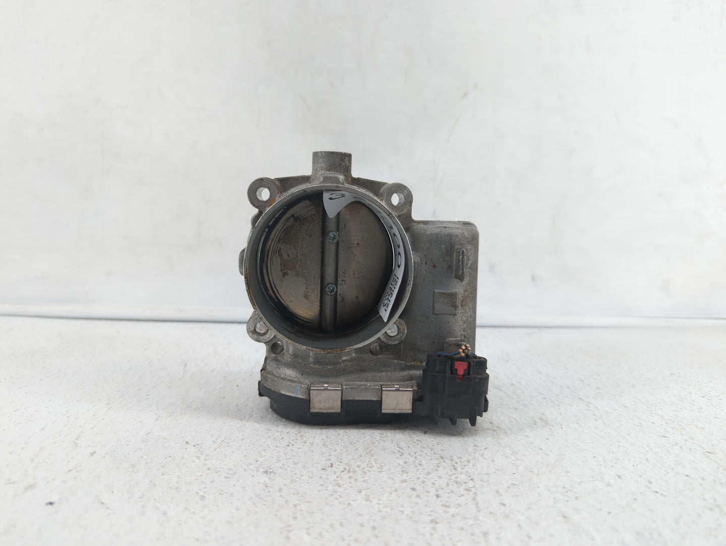 2017 Dodge Caravan Throttle Body P/N:05184349AE 05184349AD, 05184349AC Fits Fits 2011 2012 2013 2014 2015 2016 2018 2019 OEM