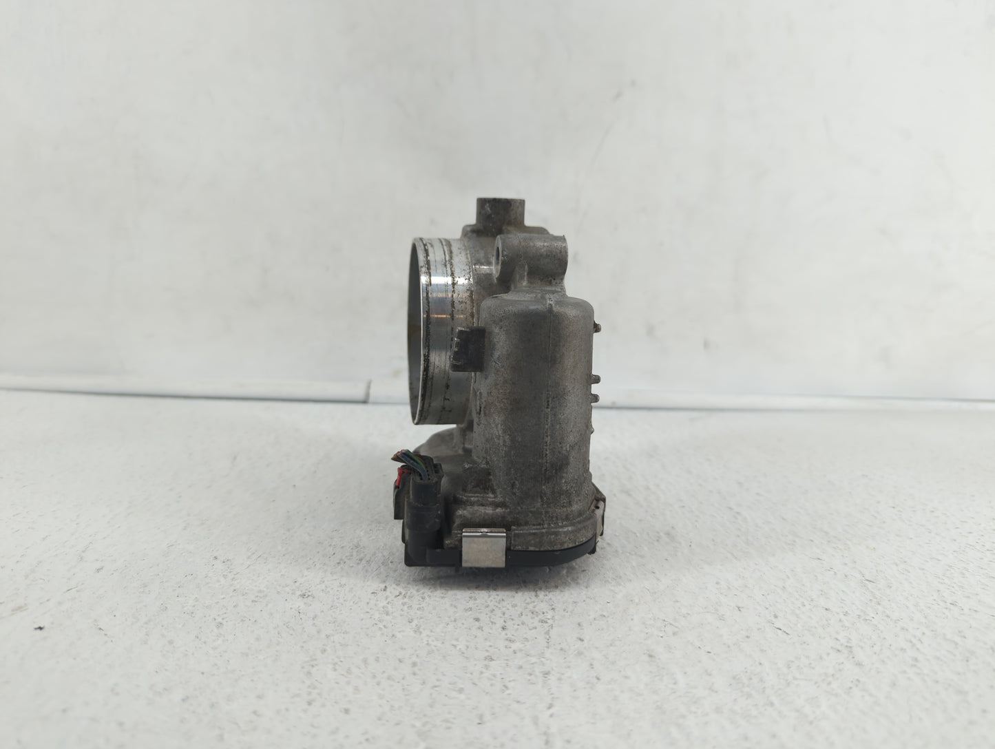 2017 Dodge Caravan Throttle Body P/N:05184349AE 05184349AD, 05184349AC Fits Fits 2011 2012 2013 2014 2015 2016 2018 2019 OEM