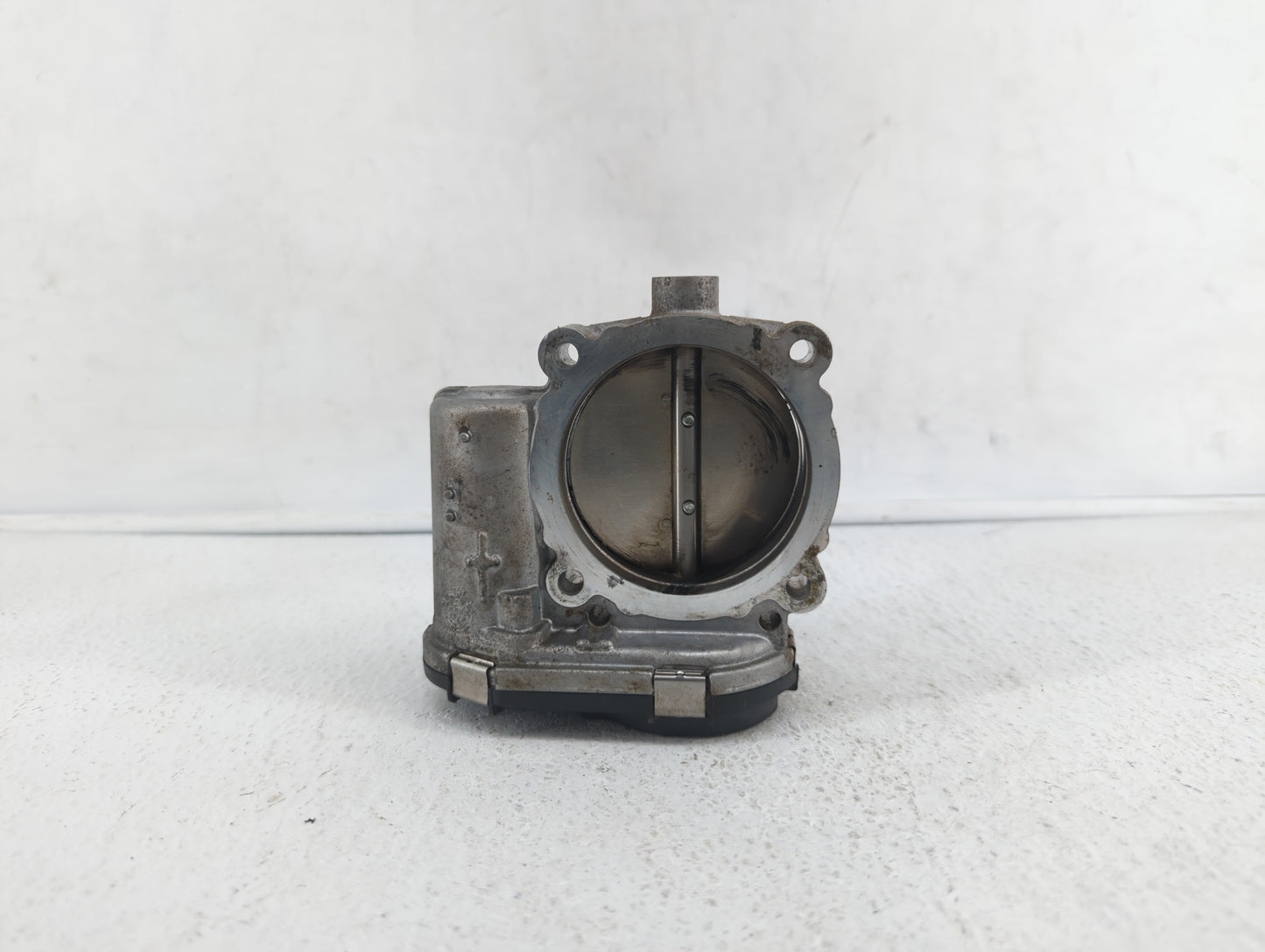 2017 Dodge Caravan Throttle Body P/N:05184349AE 05184349AD, 05184349AC Fits Fits 2011 2012 2013 2014 2015 2016 2018 2019 OEM