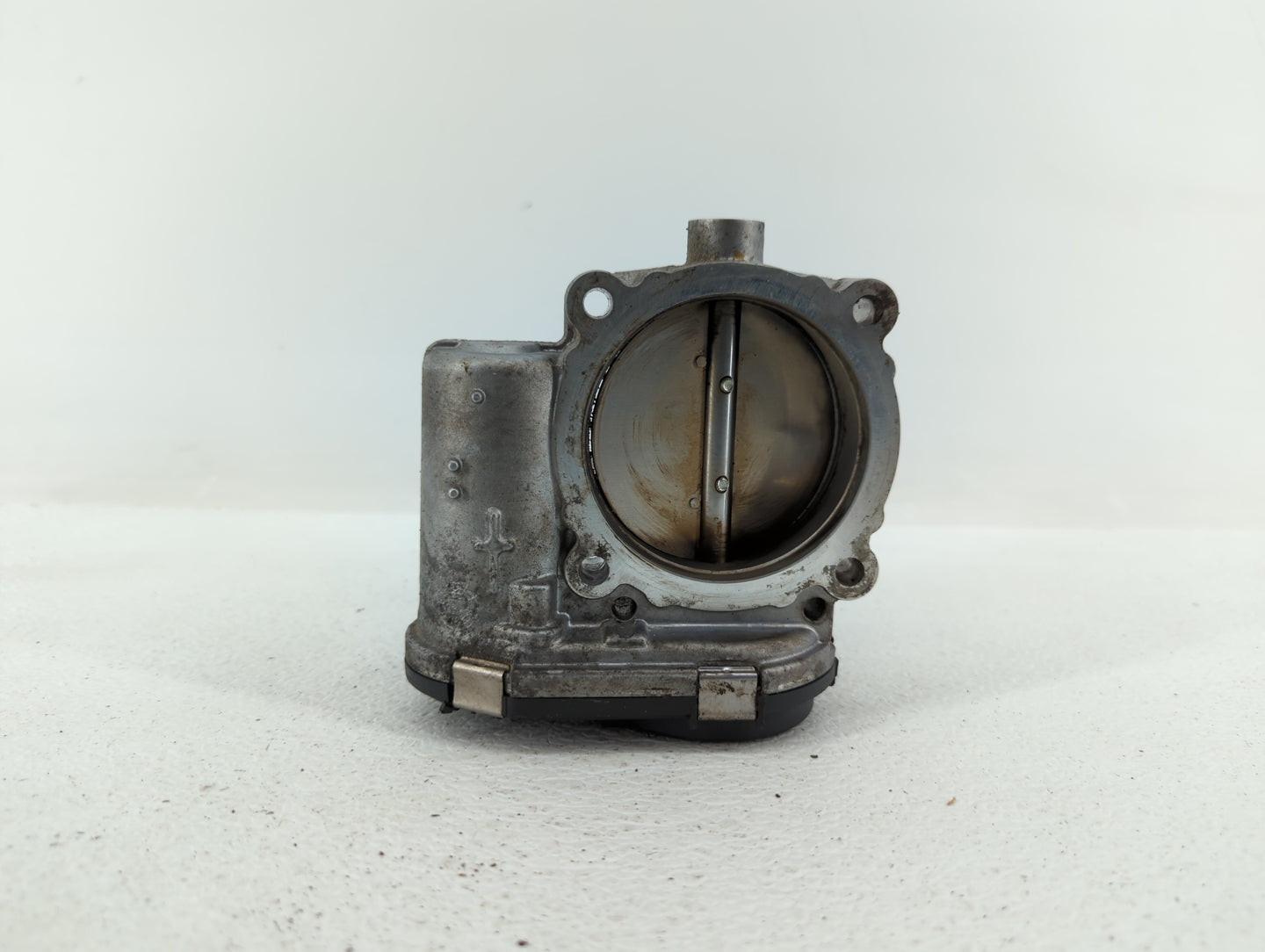 2017 Dodge Caravan Throttle Body P/N:05184349AE 05184349AD, 05184349AC Fits Fits 2011 2012 2013 2014 2015 2016 2018 2019 OEM