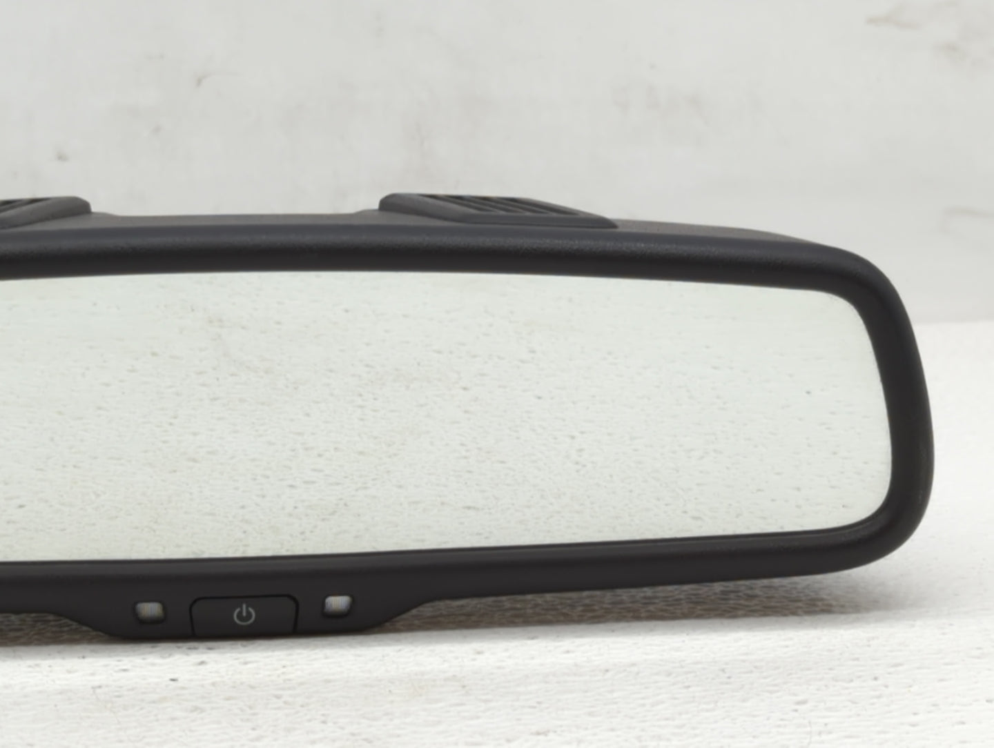 2017 Dodge Caravan Interior Rear View Mirror Replacement OEM P/N:E11026545 E11026130 Fits Fits 2013 2014 2015 2016 OEM Used 