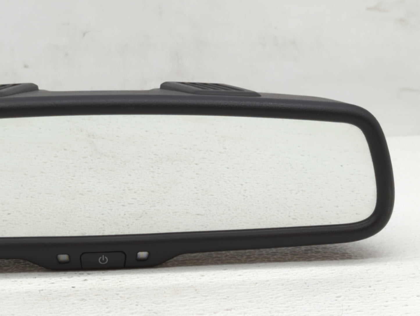 2017 Dodge Caravan Interior Rear View Mirror Replacement OEM P/N:E11026545 E11026130 Fits Fits 2013 2014 2015 2016 OEM Used 