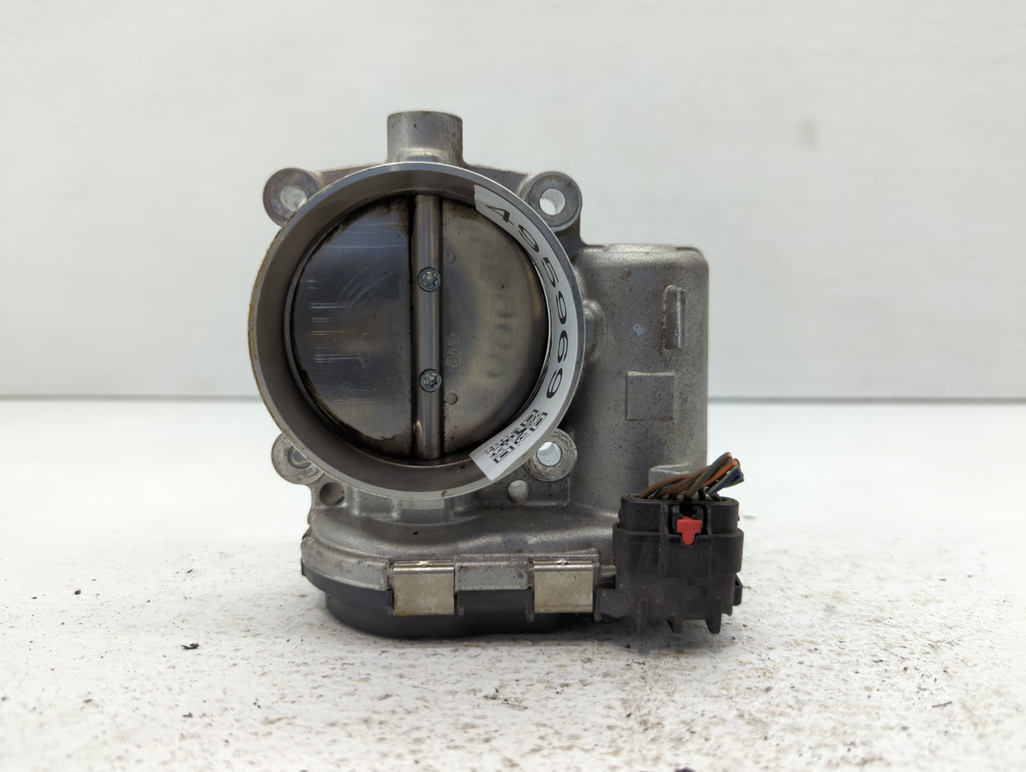 2017 Dodge Caravan Throttle Body P/N:05184349AC Fits Fits 2011 2012 2013 2014 2015 2016 2018 2019 2020 2021 2022 OEM Used Au
