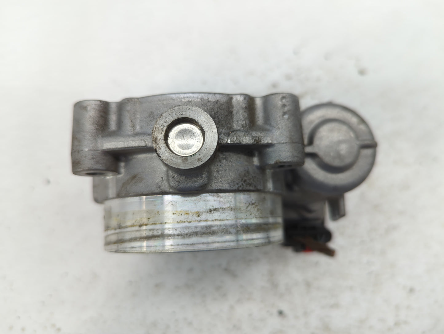2017 Dodge Caravan Throttle Body P/N:05184349AC Fits Fits 2011 2012 2013 2014 2015 2016 2018 2019 2020 2021 2022 OEM Used Au