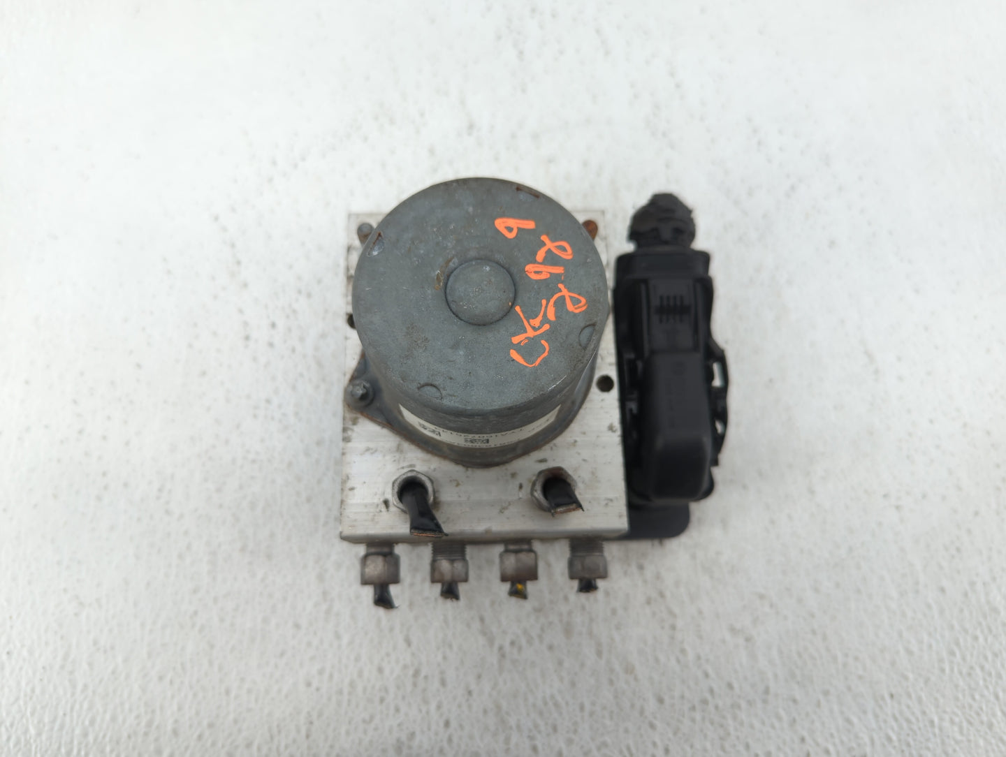 2017 Dodge Caravan Throttle Body P/N:P68183803AC Fits OEM Used Auto Parts - Oemusedautoparts1.com
