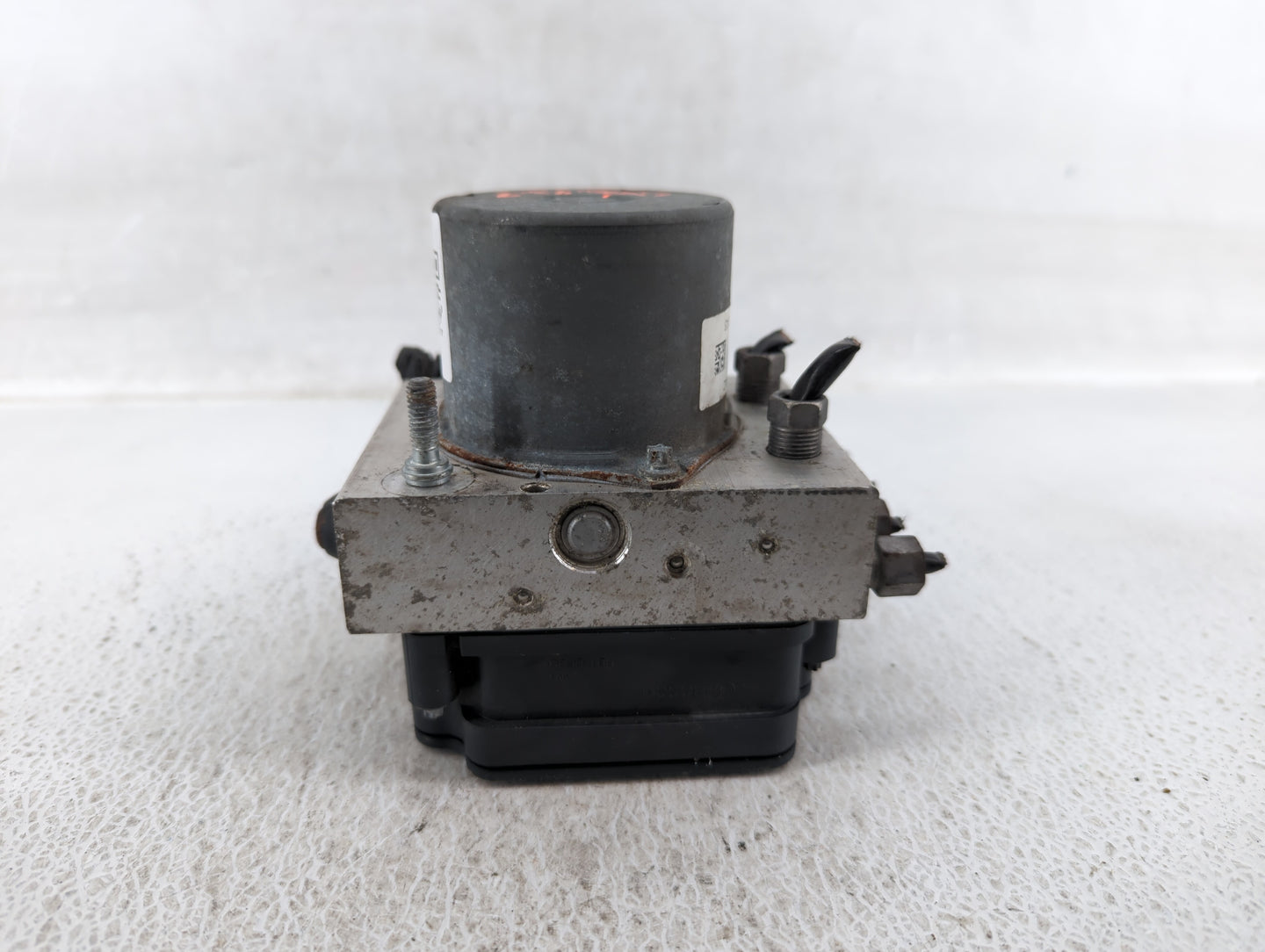 2017 Dodge Caravan Throttle Body P/N:P68183803AC Fits OEM Used Auto Parts - Oemusedautoparts1.com