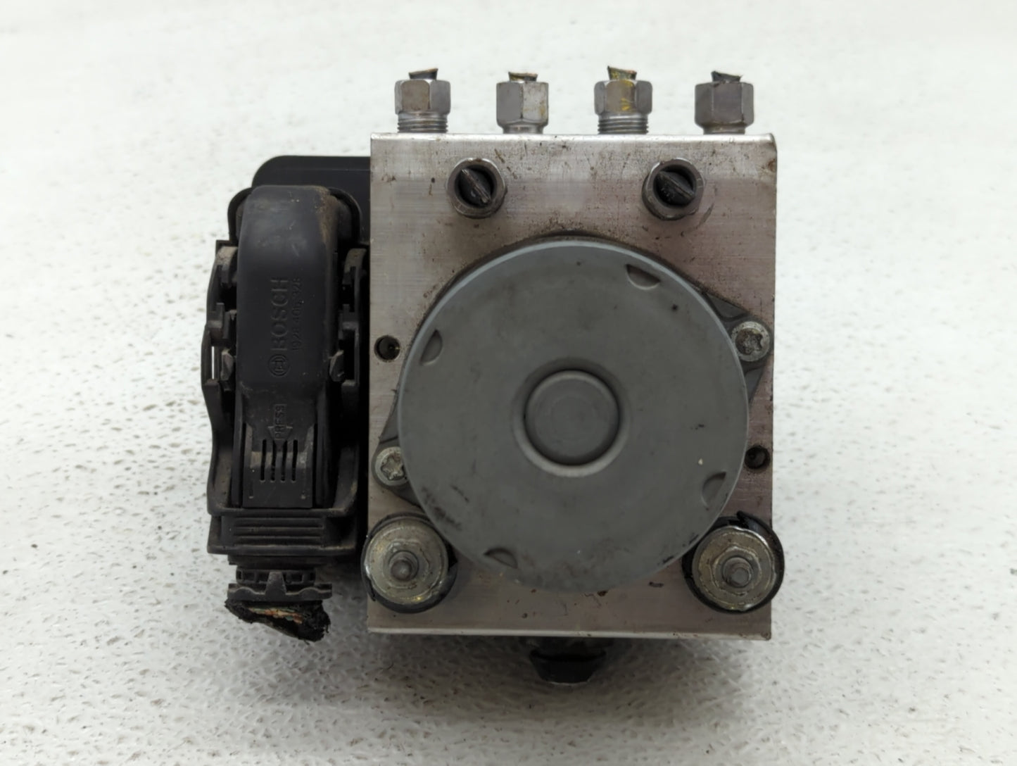 2017 Dodge Caravan ABS Pump Control Module Replacement P/N:P68183803AC Fits Fits 2015 2016 2018 2019 2020 OEM Used Auto Part