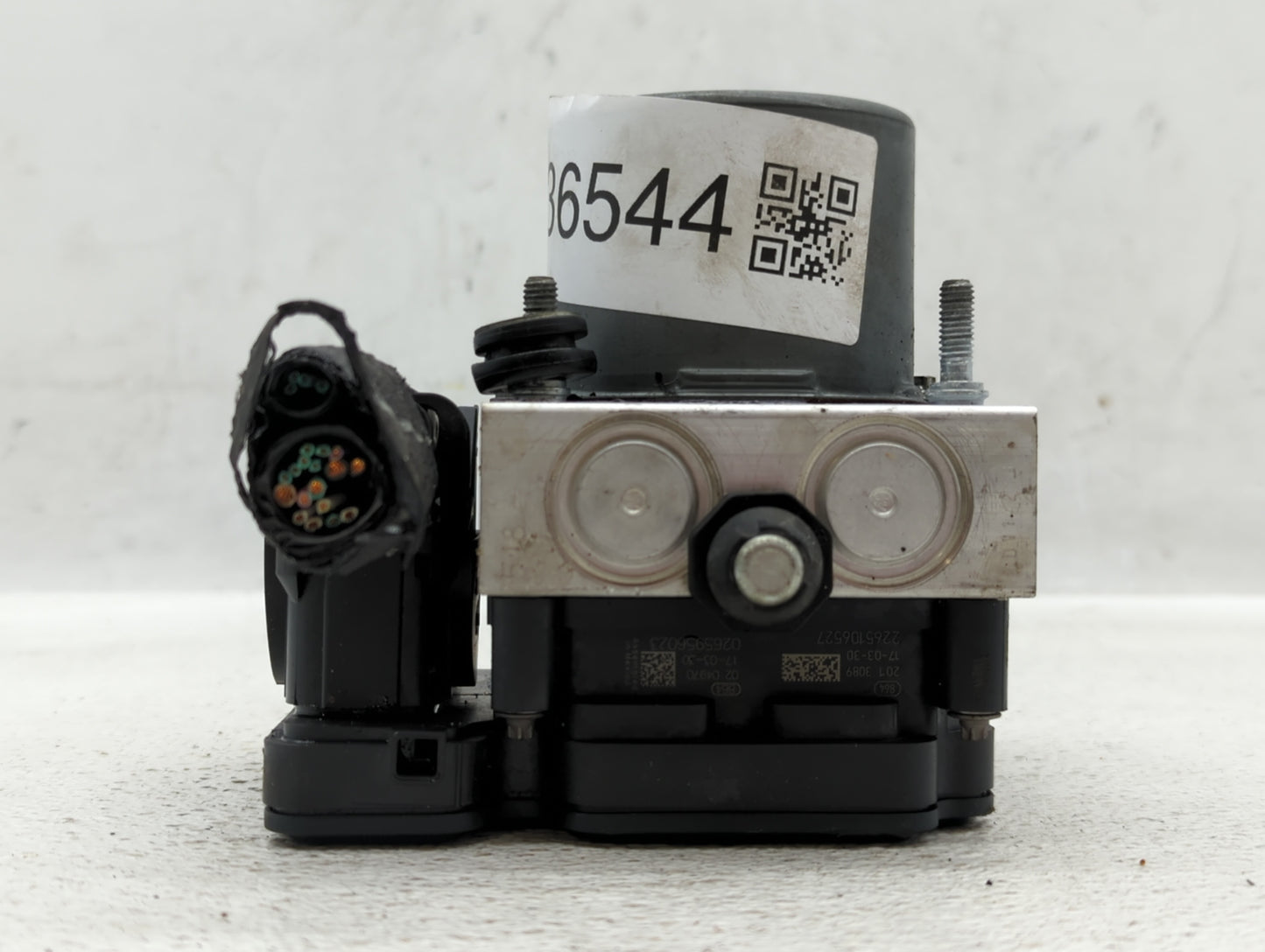 2017 Dodge Caravan ABS Pump Control Module Replacement P/N:P68183803AC Fits Fits 2015 2016 2018 2019 2020 OEM Used Auto Part