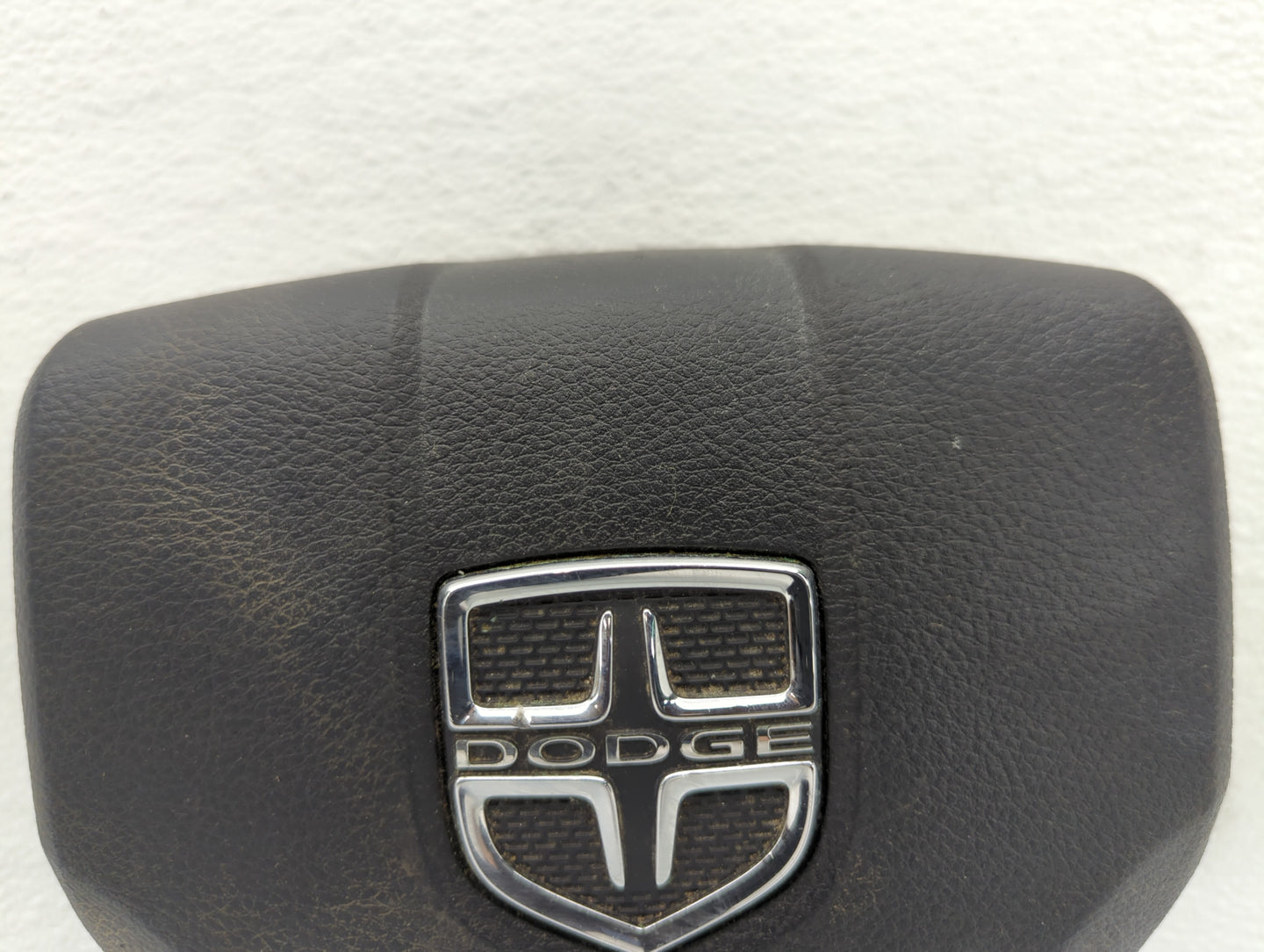 Dodge Caravan Air Bag Driver Left Steering Wheel Mounted - Oemusedautoparts1.com