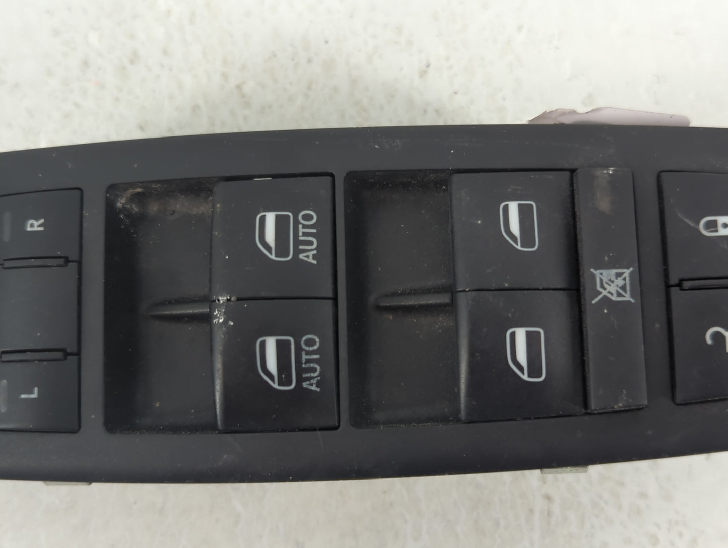 2017 Dodge Caravan Master Power Window Switch Replacement Driver Side Left P/N:68298871AA Fits OEM Used Auto Parts - Oemused