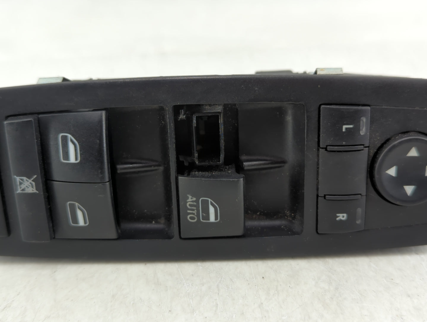 2017 Dodge Caravan Master Power Window Switch Replacement Driver Side Left P/N:68298871AA Fits OEM Used Auto Parts - Oemused