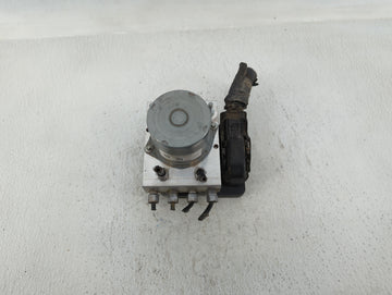 2017 Dodge Caravan ABS Pump Control Module Replacement P/N:P68183803AD Fits Fits 2015 2016 2018 2019 2020 OEM Used Auto Parts