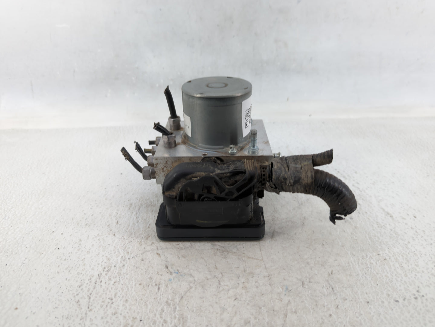 2017 Dodge Caravan ABS Pump Control Module Replacement P/N:P68183803AD Fits Fits 2015 2016 2018 2019 2020 OEM Used Auto Part