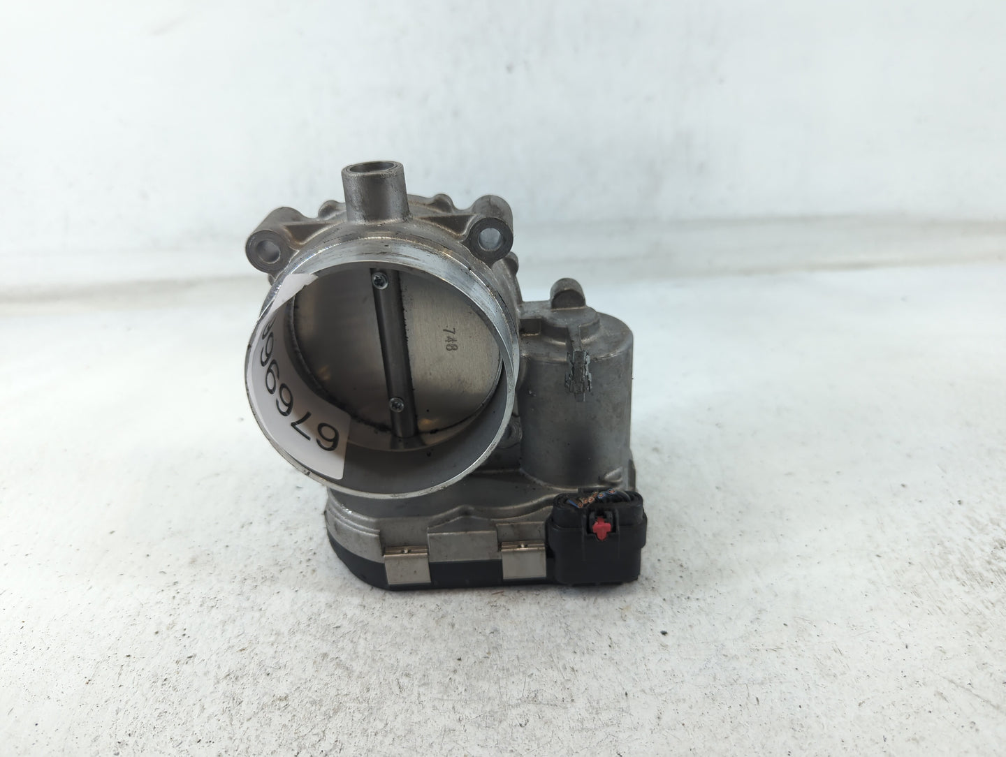 2017 Dodge Caravan Throttle Body Fits Fits 2011 2012 2013 2014 2015 2016 2018 2019 2020 2021 2022 OEM Used Auto Parts - Oemu