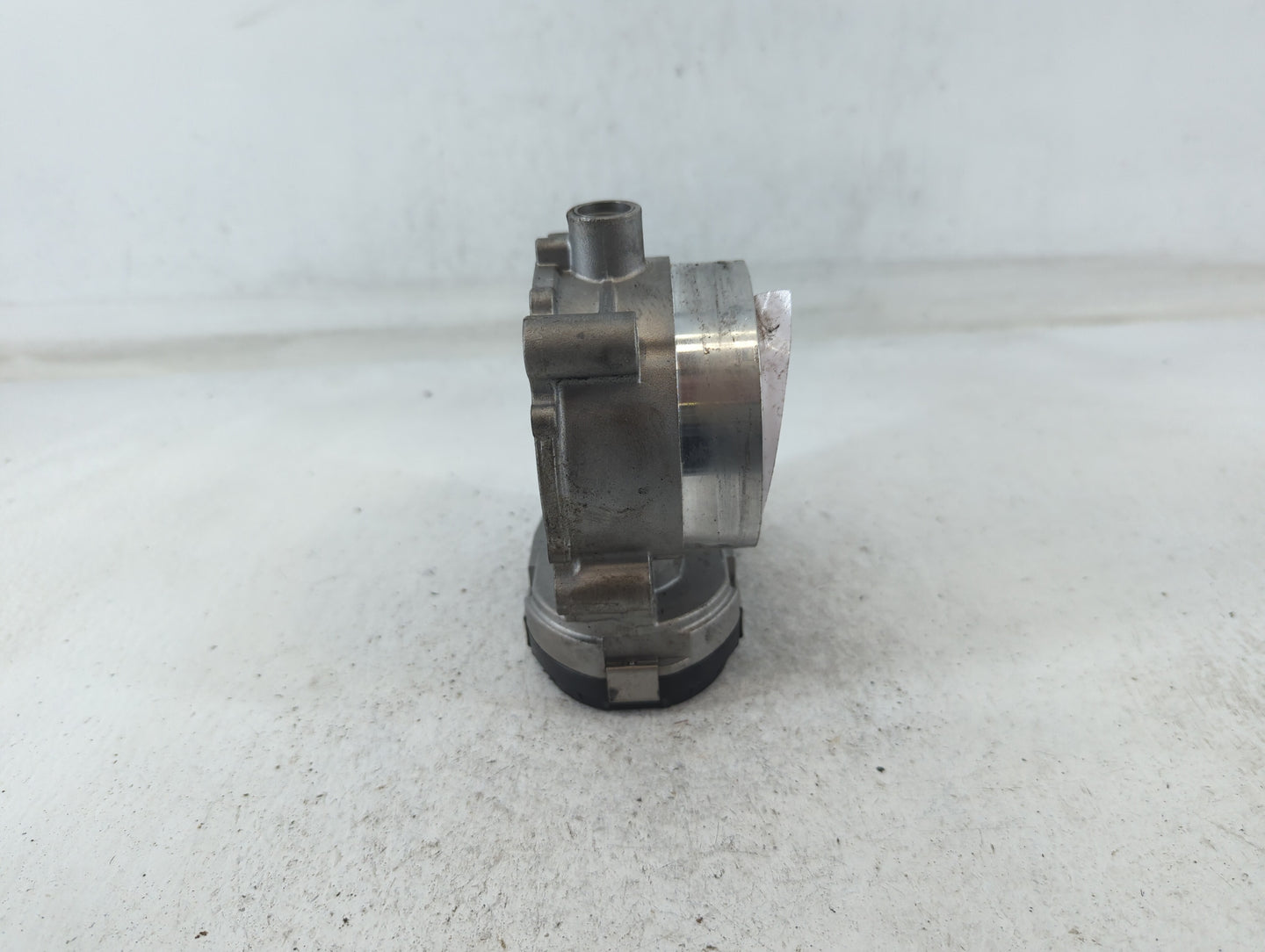 2017 Dodge Caravan Throttle Body Fits Fits 2011 2012 2013 2014 2015 2016 2018 2019 2020 2021 2022 OEM Used Auto Parts - Oemu