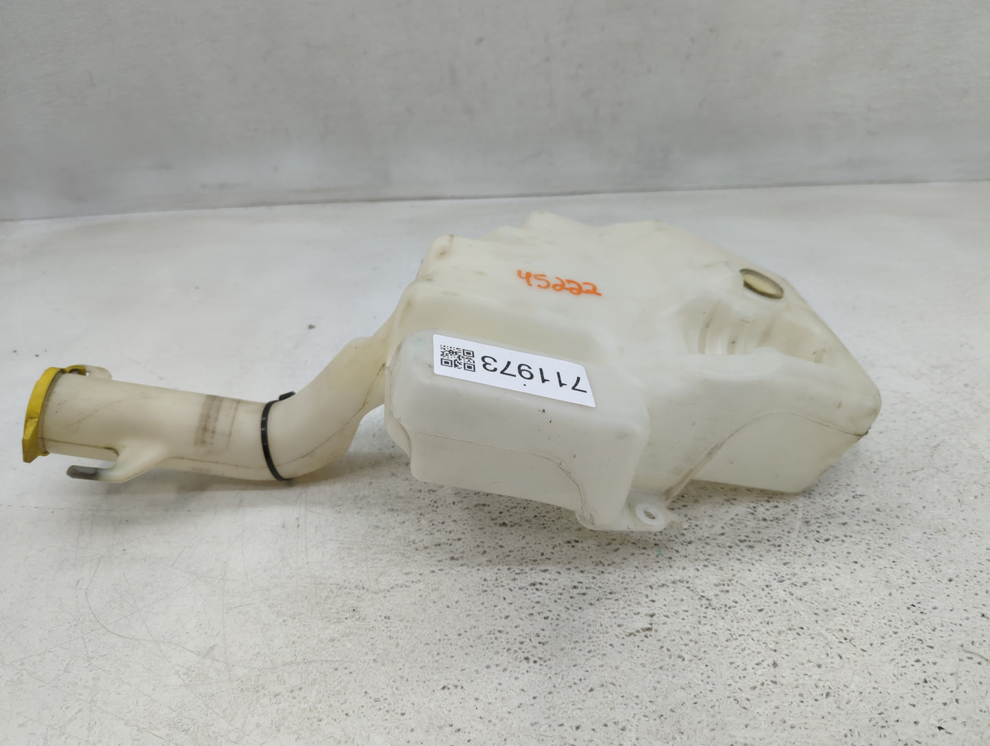 Dodge Caravan Windshield Washer Fluid Reservoir Bottle Oem - Oemusedautoparts1.com